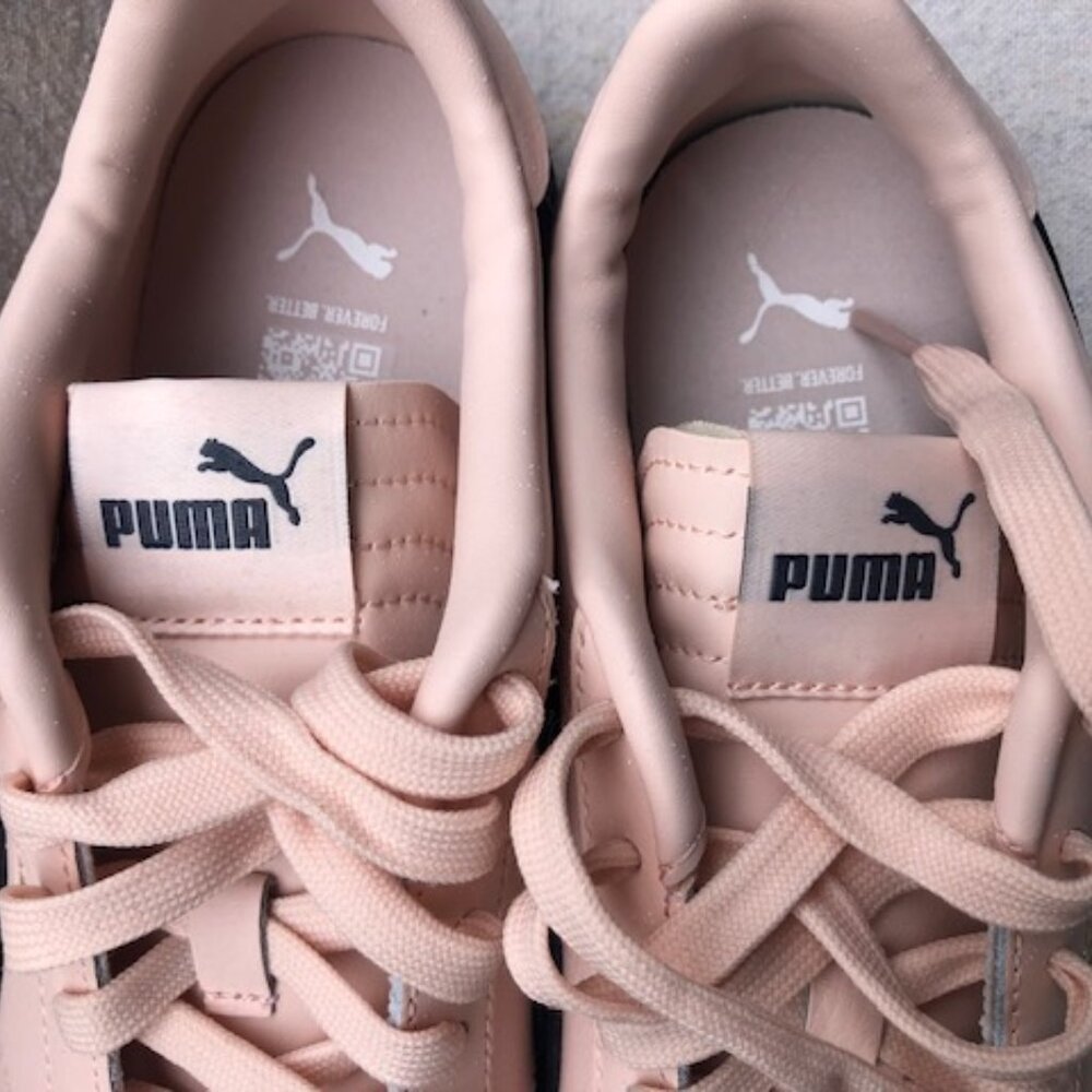 Puma Athletic Shoes Pale Pink/Navy Size 7.5
